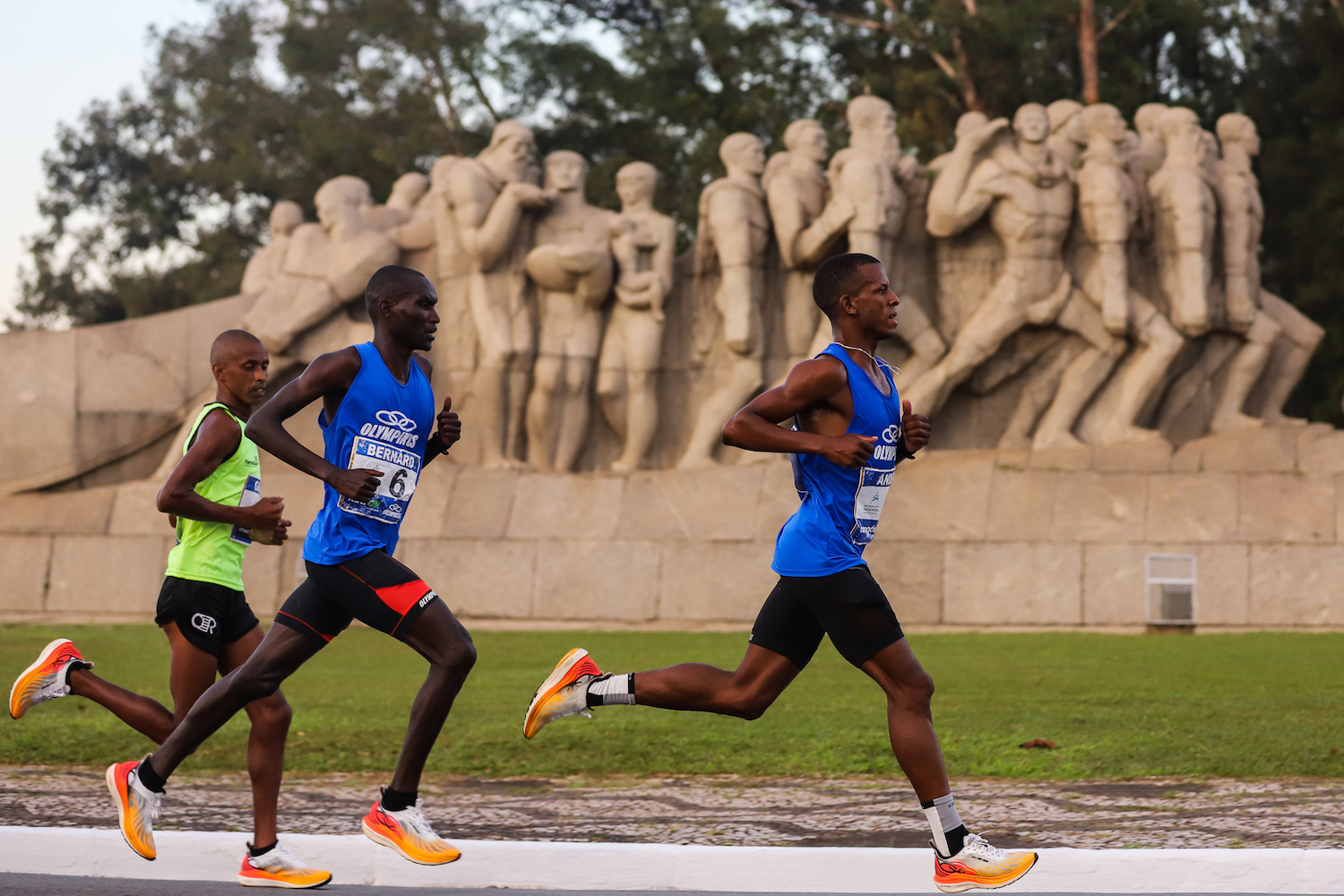 Federação proíbe corridas de rua em SP e maratona internacional é adiada -  14/03/2020 - UOL Esporte