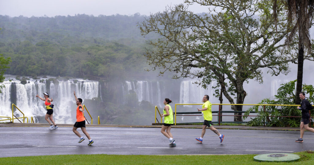 Yoga Day será comemorado na próxima quarta-feira (21) em Foz do Iguaçu