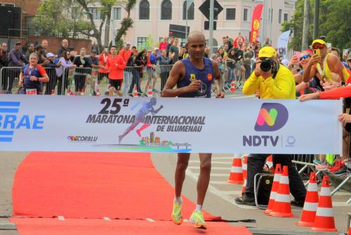 25a-Maratona-Internacional-de-Blumenau-SC.23-de-Julho-2023-3983